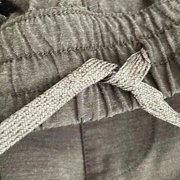 PRANA Men’s Charcoal Gray Lightweoght Pull On Drawstring Closure SZ L # 1724 - Picture 8 of 10